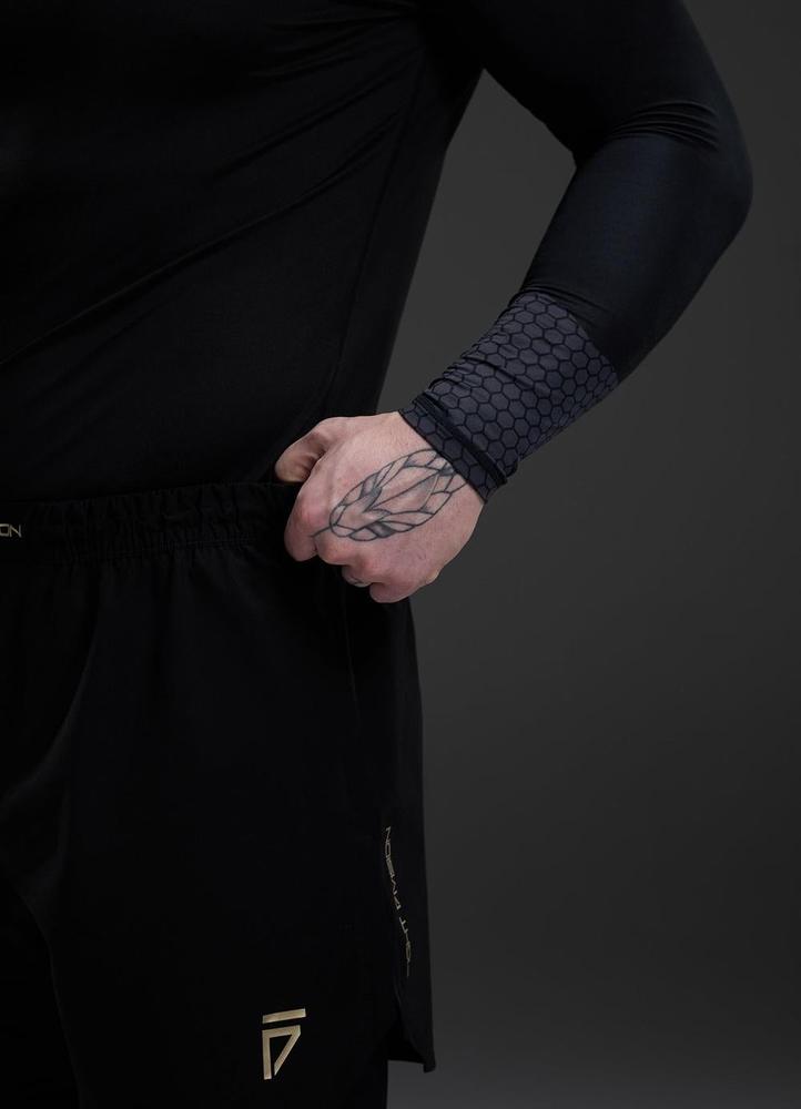 Gym King Fight Division Combat Long Sleeve Rash Guard - Black